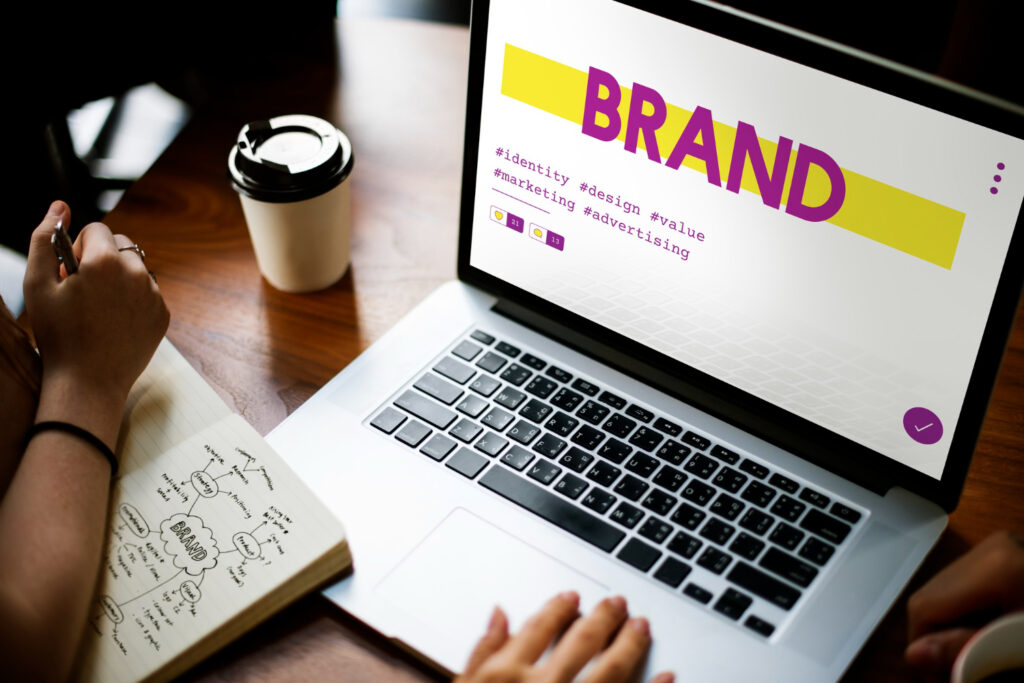 Táticas Interativas e Personalizadas para Impulsionar sua Marca 1 Impulsionar sua Marca